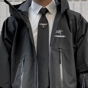 Meet your Posher, Luis